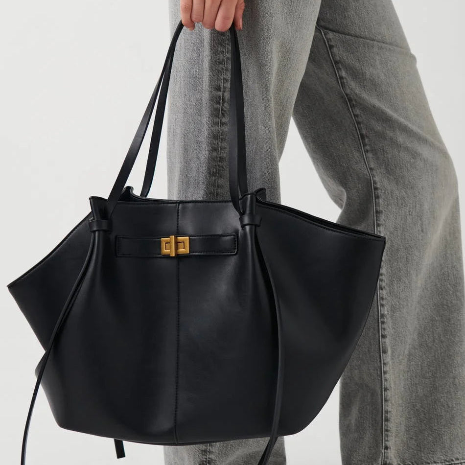 Enora  – Grand sac à main rigide